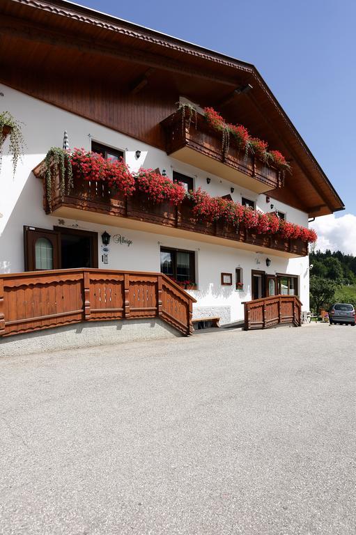 Hotel Al Sole Fusine in Valromana Extérieur photo